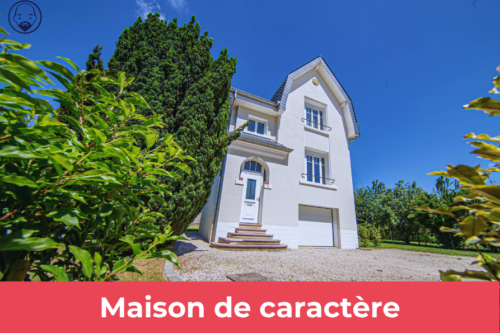 Sublime maison de caractère implantée au coeur d’un jardin c