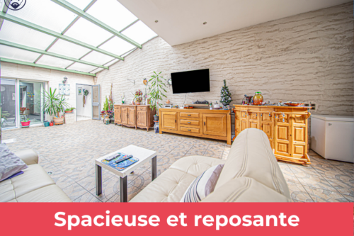 Maison de ville rénovée et idéalement implantée sur un beau