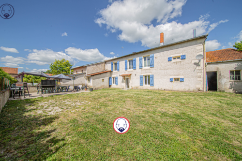 Spacieuse maison familiale avec jardin, dépendance et garage