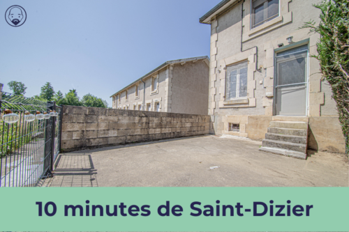 Charmante maison sur sous-sol avec cour et jardin, située à