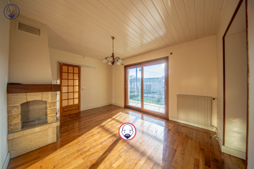 Pavillon individuel sur sous-sol avec grand terrain