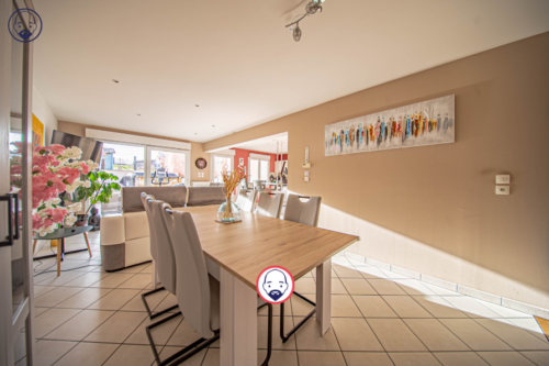 Maison de village, belles préstations .