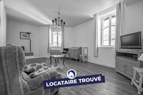 Appartement situé au deuxième étage d&rsquo;un immeuble de caractè