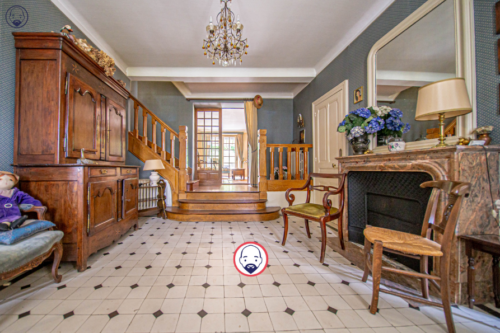 Maison individuelle de caractère avec son jardin trés agréab