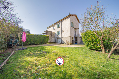 Maison de ville proche commodités