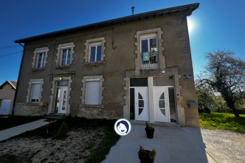 Maison de village située dans l&rsquo;agréable commune de Montsec