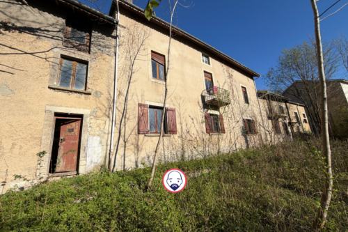 Ensemble immobilier avec terrain