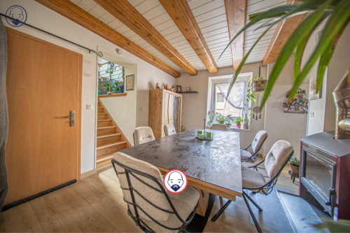Maison de village avec garage