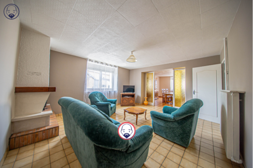 Maison de village 147m2 habitables avec dépendances