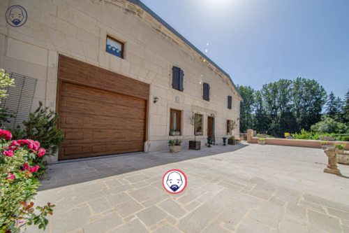 Maison avec jardin paysagé et terrasse